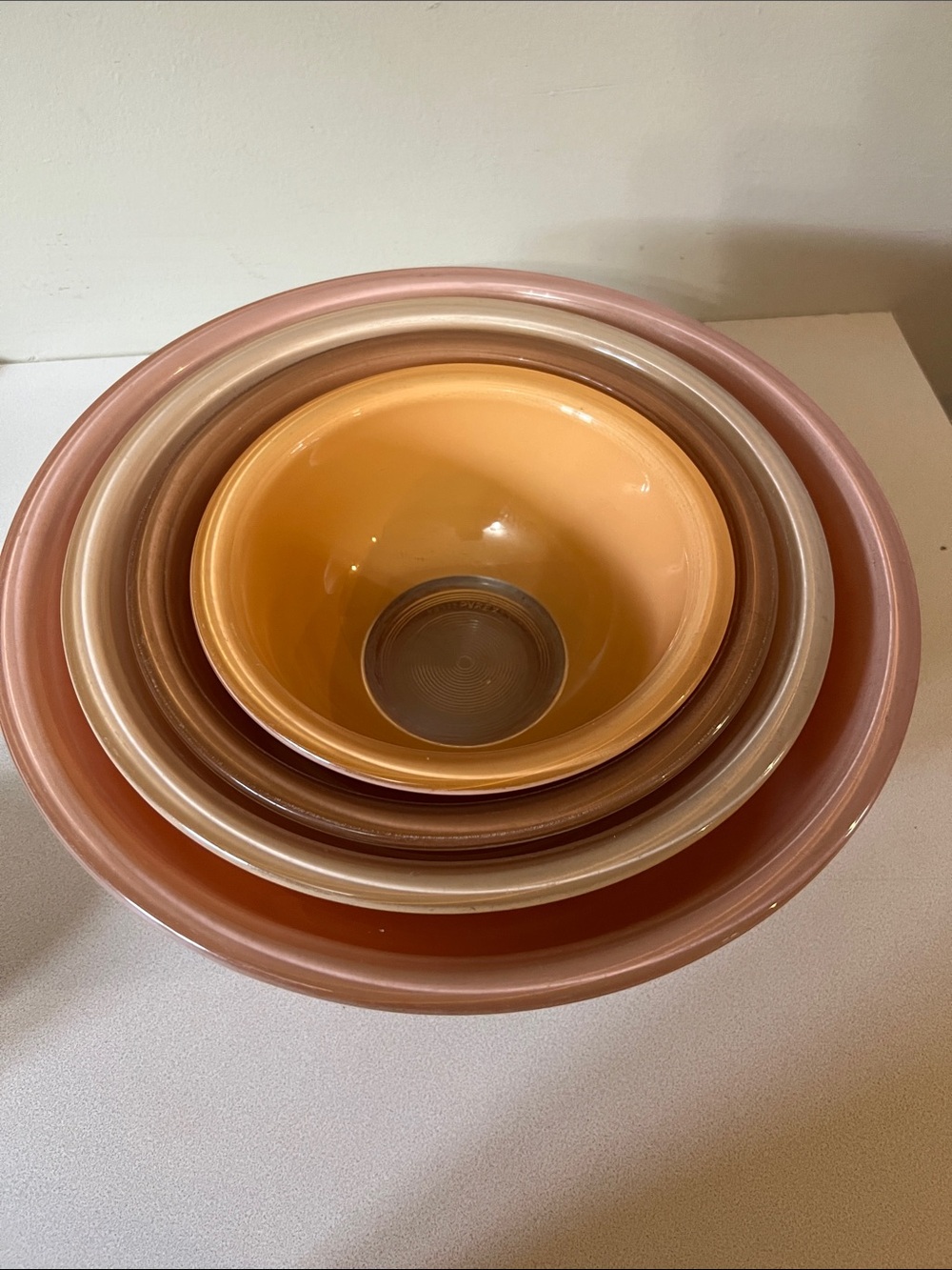 Pyrex Autumn rainbow Mixing Bowl nesting set - Picture 3 of 14